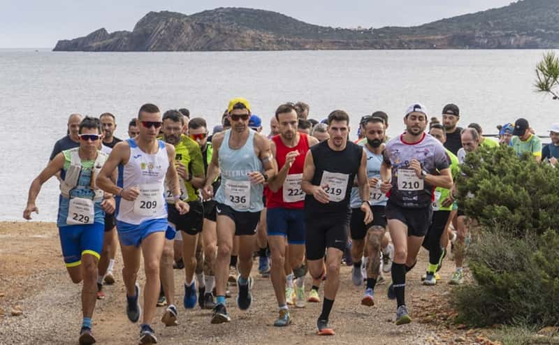 XI ADOBE SANT CARLES TRAIL 2026 en Santa Eulària des Riu (7km, 12km)